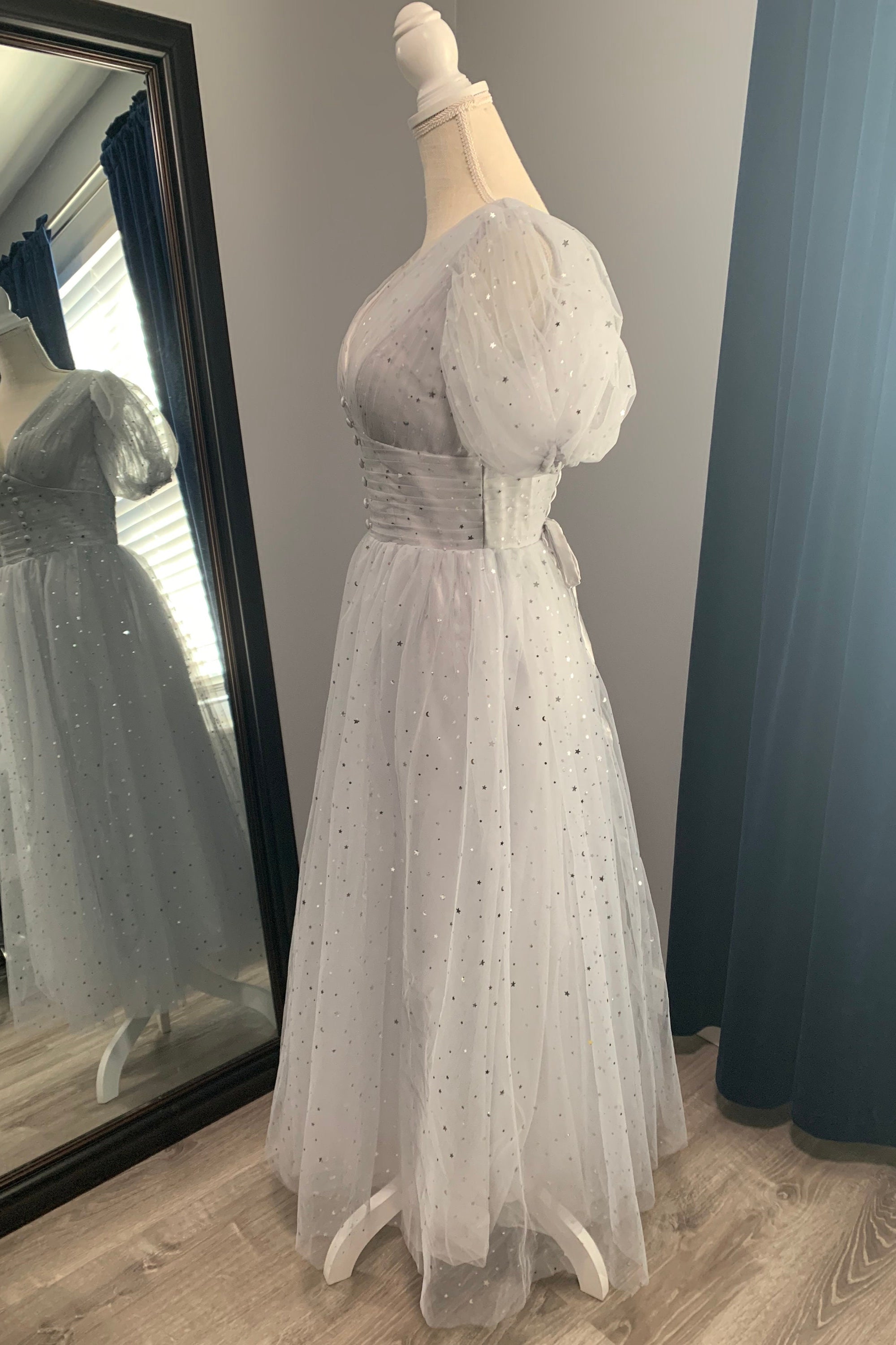 Short Puffy Sleeves Grey Sparkle Tea Length HZ0307